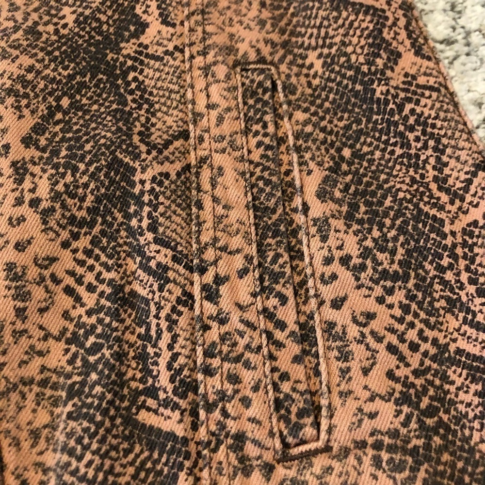 Free People Orange & Black Snakeskin Print Trucker Jacket Size Medium - Picture 9 of 15
